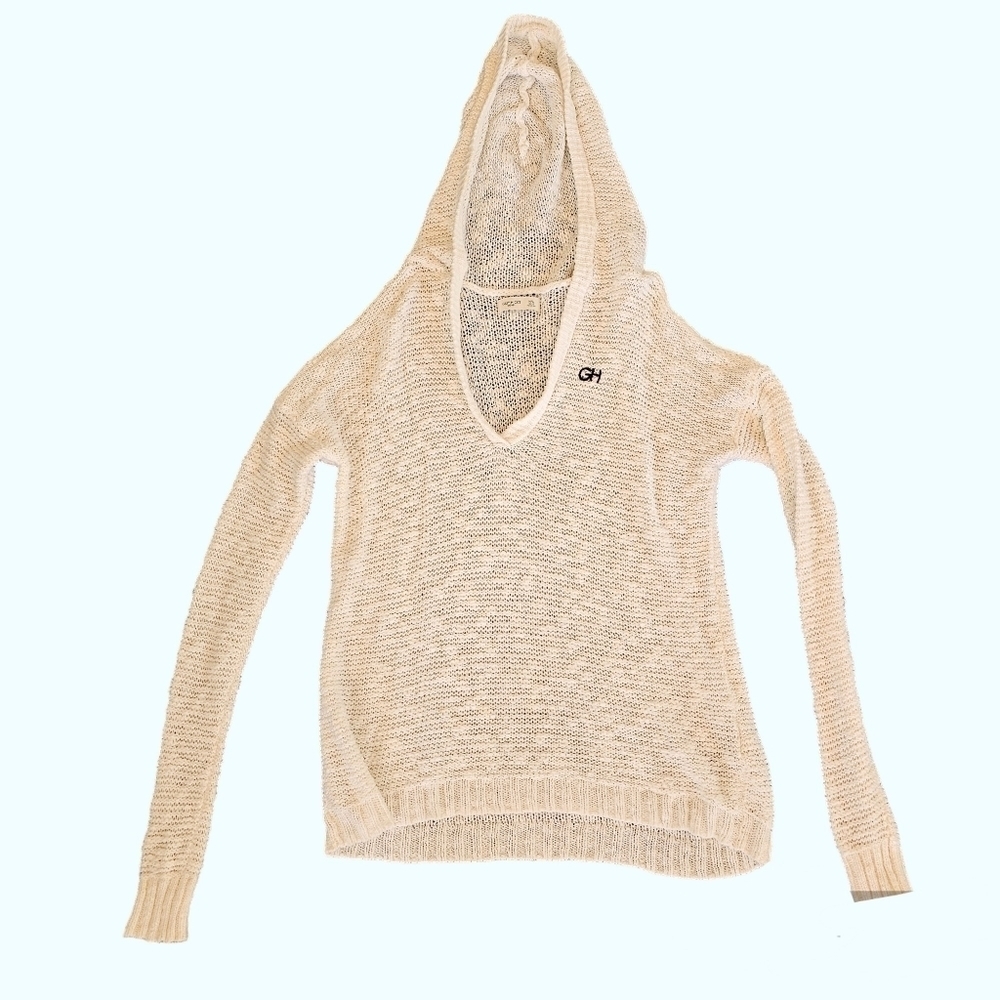 Gilly Hicks sweater